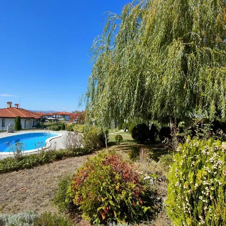 Bay View Villas/rada Villa *